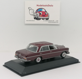 Mercedes Benz 300 SEL 6.3  W109