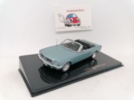 Ford Mustang convertible 1965
