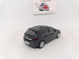 Opel Astra H hatchback 5 deurs 2004