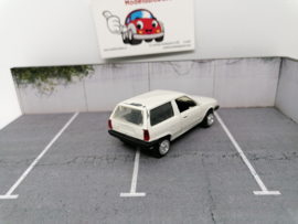 Volkswagen Polo 86C II Steilheck wit