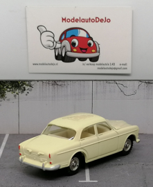 Volvo 122S