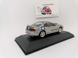 Ford Mustang GT coupe safety jogger 2003