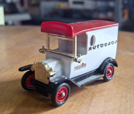 1920 Model T Ford Van "Autodrop"