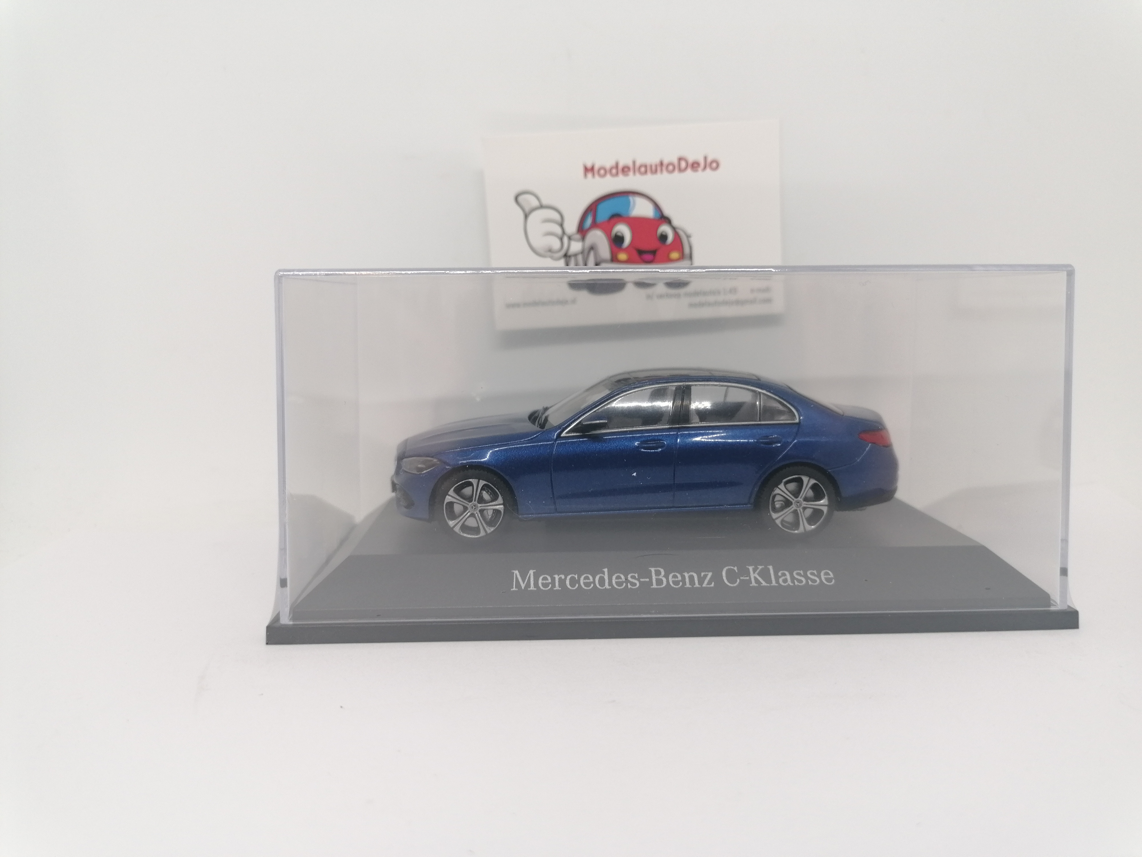 Mercedes Benz C klasse limousine ( W206) blauw
