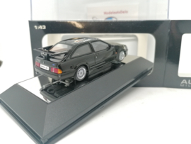 Ford Sierra RS Cosworth zwart