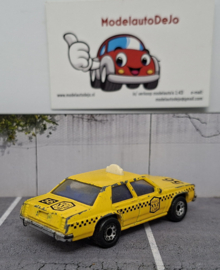 Ford LTD taxi
