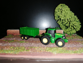 John Deere 6920 met aanhangwagen