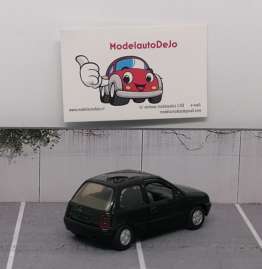 Nissan Micra  K11