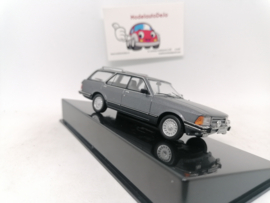 Ford Granada MK2 Turnier 2.8 Ghia 1982
