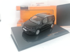 Volkswagen Touran 2010 zwart