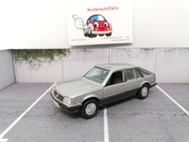 Opel Ascona C hatchback