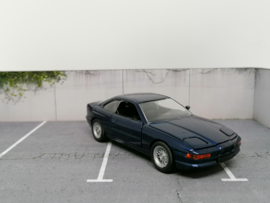 BMW 850i