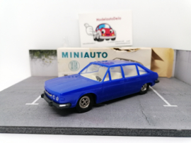 Tatra T613