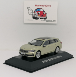 Skoda Superb combi IV