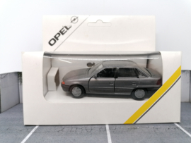 Opel Astra F sedan