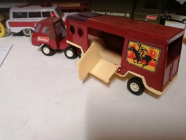 truck horsetrailer