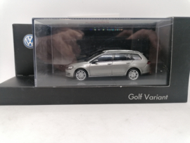 Volkswagen Golf VII variant grijs