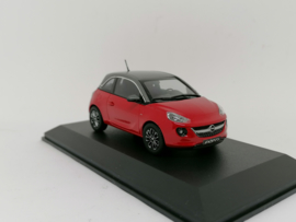 Opel Adam rood