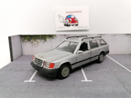 Mercedes Benz W124 T klasse