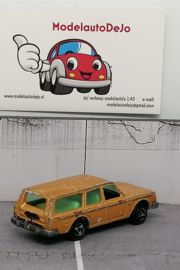 Volvo 245 DL  bruin