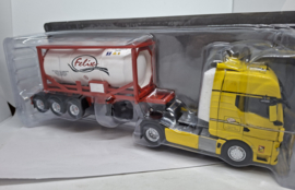 MAN TGX 2021 met tank container