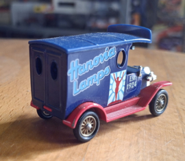 1920 Model T Ford Van "Hanovia lampe"