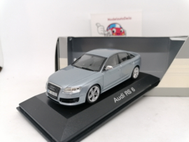 Audi RS6 limousine C6 silver