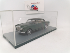 Bentley Corniche