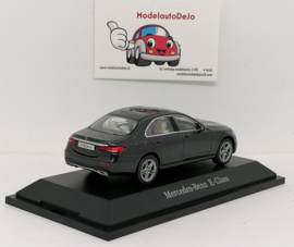 Mercedes Benz E klasse sedan W213 grafiet grijs