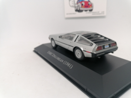 DMC DeLorean 1981