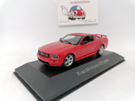 Ford Mustang GT 2005