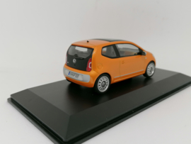 Volkswagen Up 3 deurs oranje