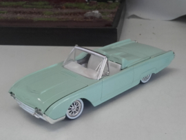 Ford Thunderbird convertible 1961