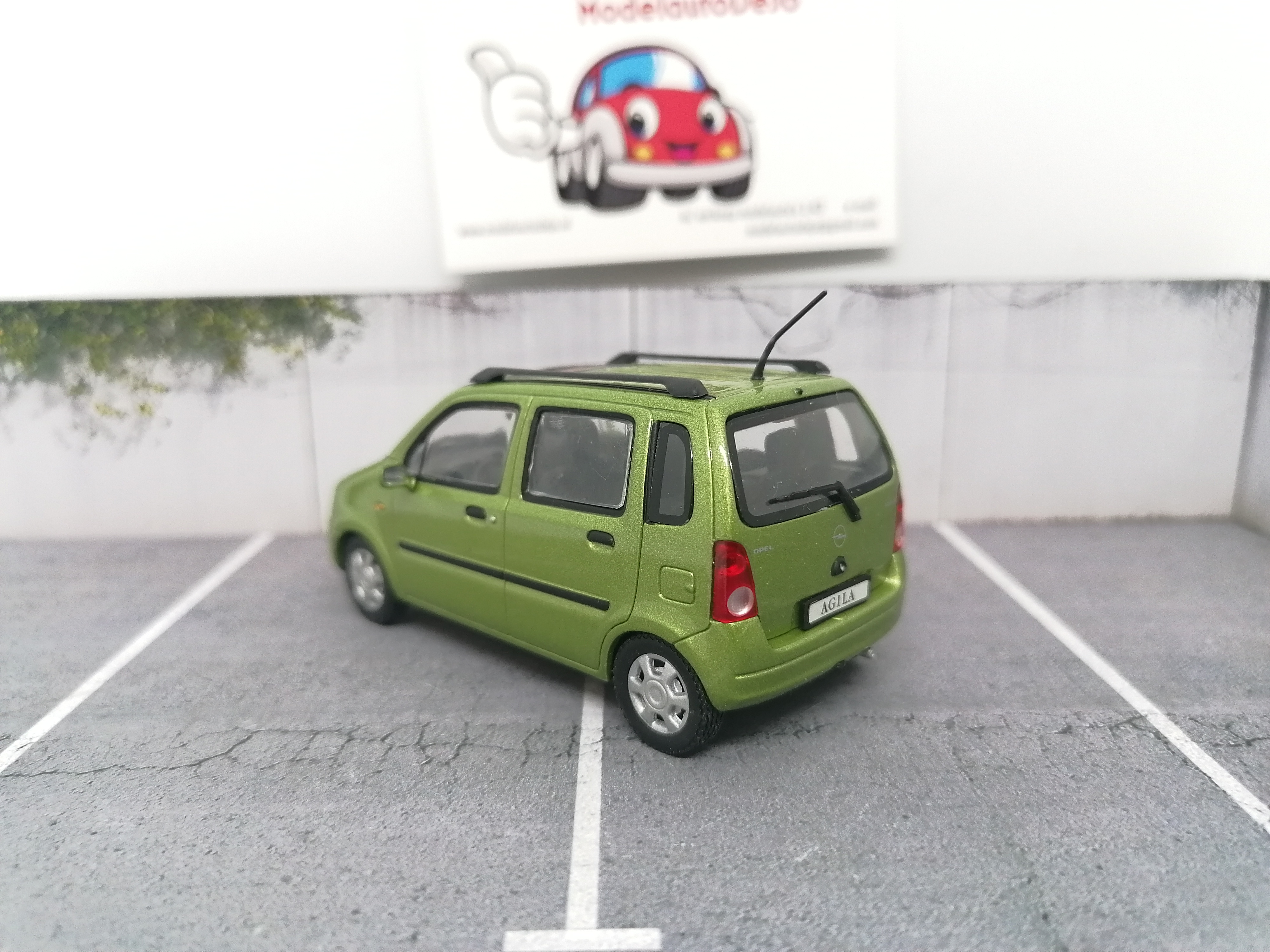 Opel Agila A groen