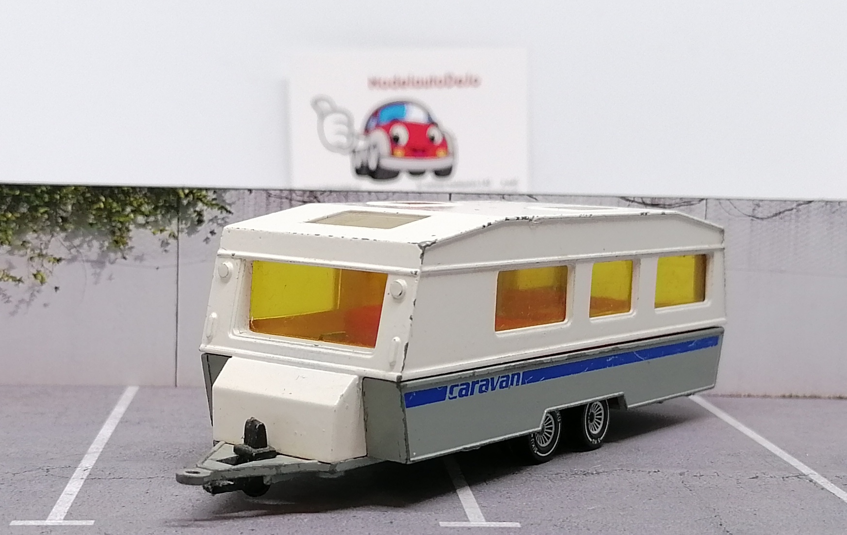 Caravan 2518
