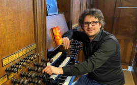 Orgelconcert door Sander van den Houten op 1 augustus 2024 aanvang 20.15 uur op het Knipscheerorgel  in de Oude Jeroenskerk te Noordwijk (ZH)
