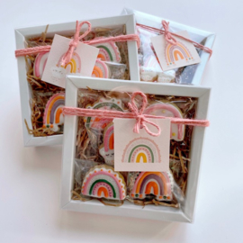 KD Collectie regenboog  cookie cutters incl. 5 bijpassende kaartjes