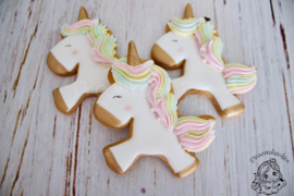 Unicorn Lesly cookie cutter
