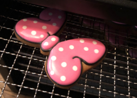 Mini strik cookie cutter