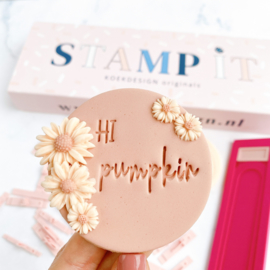 Alfabet WRITTEN  "COMPLEET" met stempel houder -