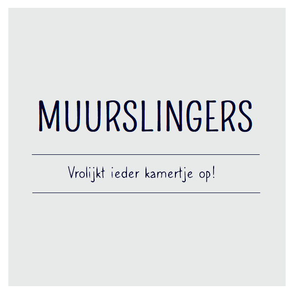 Houten muurslingers