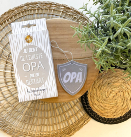 Autogeurhanger Opa