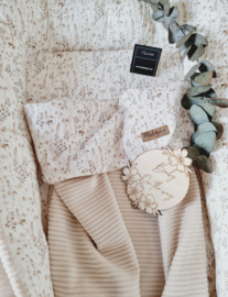 Babynestje Champagne Velvet Rib / Dry flowers