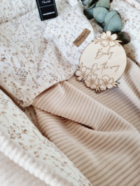 Babynestje Champagne Velvet Rib / Dry flowers