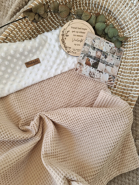 Deken Beige Wafel / Bolletjes Wit