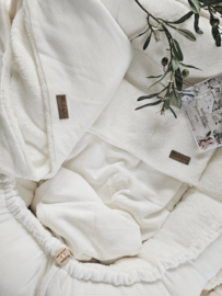 Babynestje Knit wit / Teddy kort