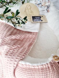 Babynestje Poeder roze wafel / teddy ~ Voorraad item