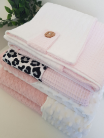 Doekydeken babyroze wafel/wit breimotief SALE