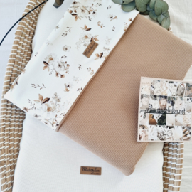 Deken Knit Mokka / Romantic Flower