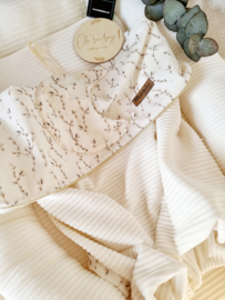 Babynestje Exclusive GOLDEN  Rib wit / katjesstof